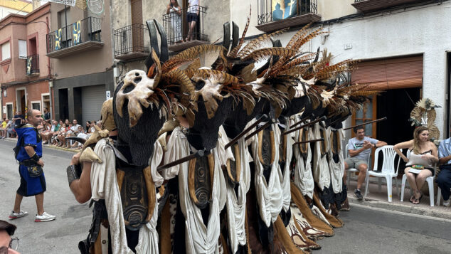 La grandeza de la fiesta venció a la lluvia en El Verger con una entrada de Moros i Cristians para el recuerdo 17 entrada de moros i cristians el verger 2026 12