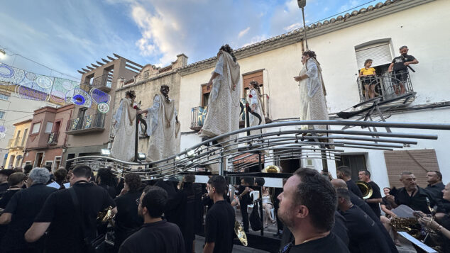 La grandeza de la fiesta venció a la lluvia en El Verger con una entrada de Moros i Cristians para el recuerdo 134 entrada de moros i cristians el verger 2026 132