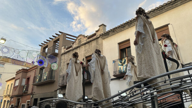 La grandeza de la fiesta venció a la lluvia en El Verger con una entrada de Moros i Cristians para el recuerdo 135 entrada de moros i cristians el verger 2026 133