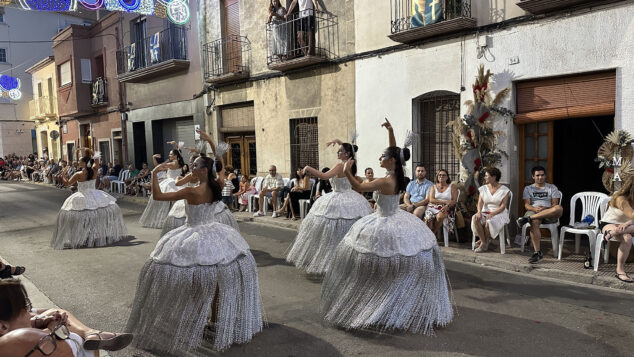La grandeza de la fiesta venció a la lluvia en El Verger con una entrada de Moros i Cristians para el recuerdo 165 entrada de moros i cristians el verger 2026 164