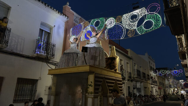 La grandeza de la fiesta venció a la lluvia en El Verger con una entrada de Moros i Cristians para el recuerdo 167 entrada de moros i cristians el verger 2026 166