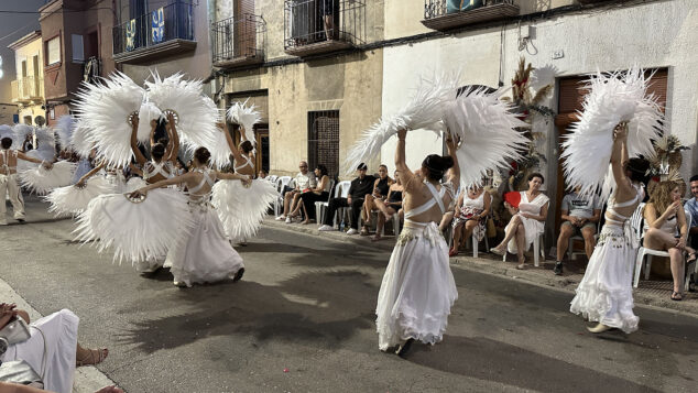 La grandeza de la fiesta venció a la lluvia en El Verger con una entrada de Moros i Cristians para el recuerdo 175 entrada de moros i cristians el verger 2026 174