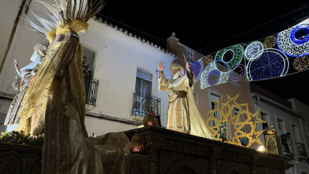 La grandeza de la fiesta venció a la lluvia en El Verger con una entrada de Moros i Cristians para el recuerdo 200 entrada de moros i cristians el verger 2026 201