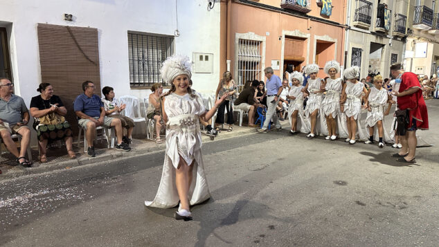 La grandeza de la fiesta venció a la lluvia en El Verger con una entrada de Moros i Cristians para el recuerdo 207 entrada de moros i cristians el verger 2026 208