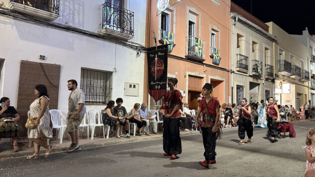 La grandeza de la fiesta venció a la lluvia en El Verger con una entrada de Moros i Cristians para el recuerdo 244 entrada de moros i cristians el verger 2026 245