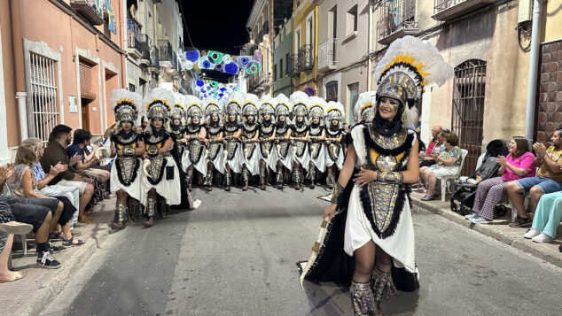 La grandeza de la fiesta venció a la lluvia en El Verger con una entrada de Moros i Cristians para el recuerdo 256 entrada de moros i cristians el verger 2026 257
