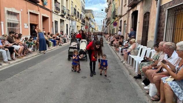 La grandeza de la fiesta venció a la lluvia en El Verger con una entrada de Moros i Cristians para el recuerdo 42 entrada de moros i cristians el verger 2026 38
