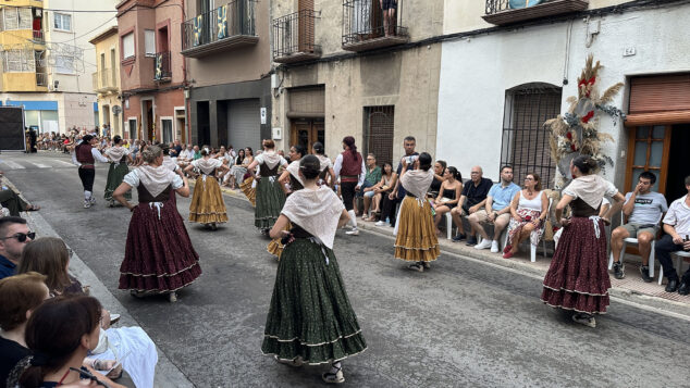 La grandeza de la fiesta venció a la lluvia en El Verger con una entrada de Moros i Cristians para el recuerdo 82 entrada de moros i cristians el verger 2026 78