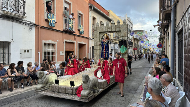 La grandeza de la fiesta venció a la lluvia en El Verger con una entrada de Moros i Cristians para el recuerdo 83 entrada de moros i cristians el verger 2026 79