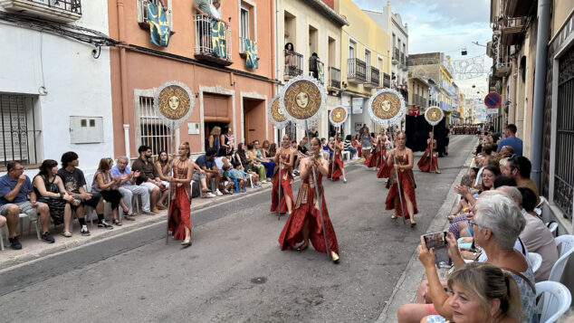 La grandeza de la fiesta venció a la lluvia en El Verger con una entrada de Moros i Cristians para el recuerdo 95 entrada de moros i cristians el verger 2026 91