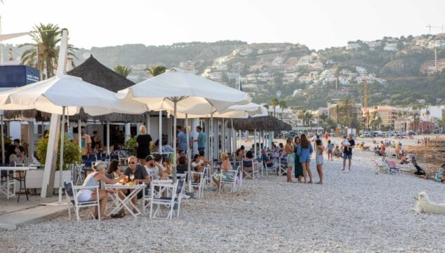 eventos y sesiones de musica en directo frente al mar