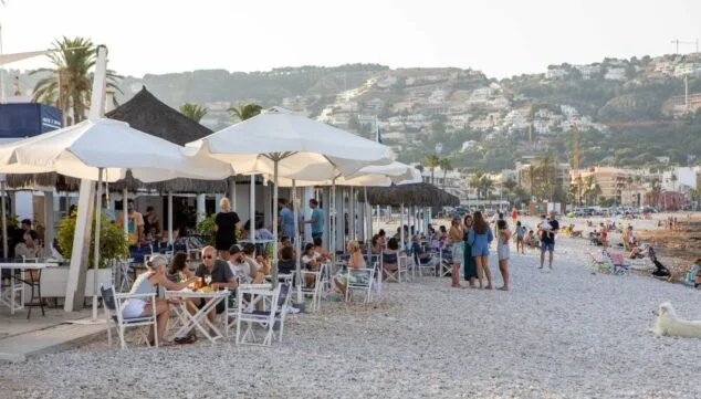 De martes a domingo: la agenda para exprimir las tardes de agosto 7 eventos y sesiones de musica en directo frente al mar