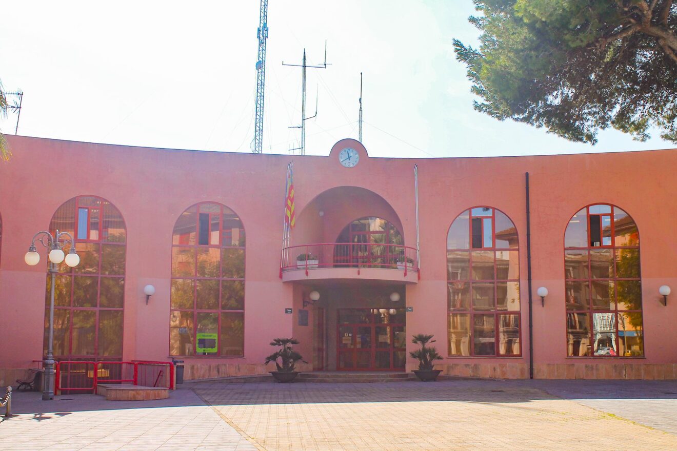 Fachada del Ayuntamiento de Teulada
