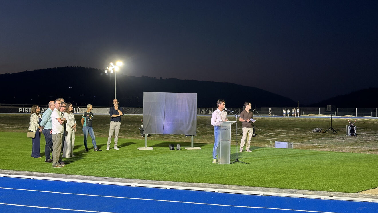 Benissa inaugura la nueva pista de atletismo Paco Sacha 15