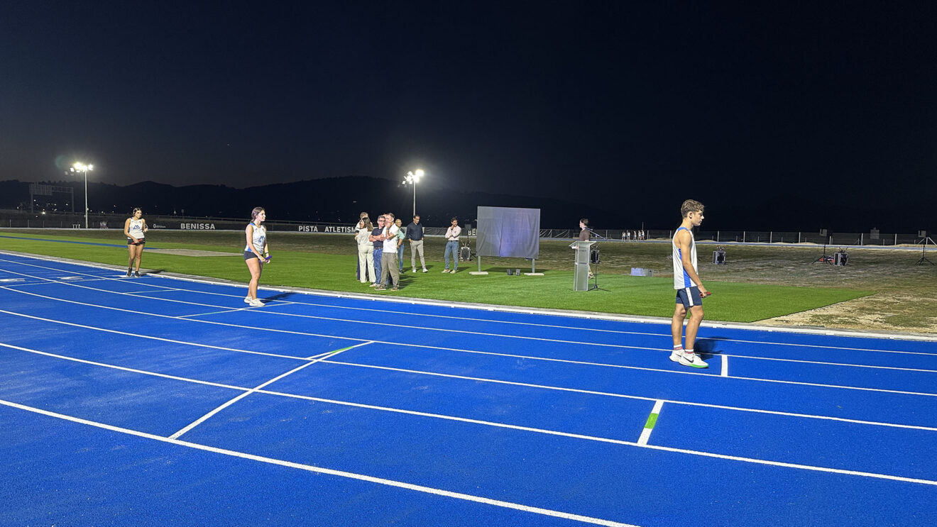Benissa inaugura la nueva pista de atletismo Paco Sacha 17