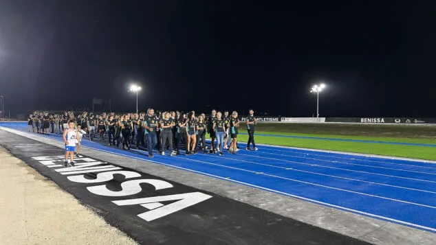 benissa inaugura la nueva pista de atletismo paco sacha 41