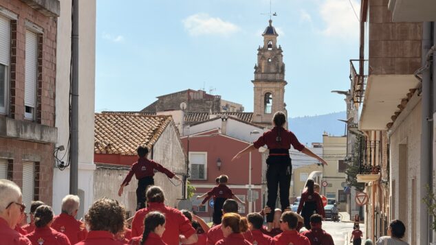 celebracion del quinto aniversario de la muixeranga de segaria en beniarbeig 67
