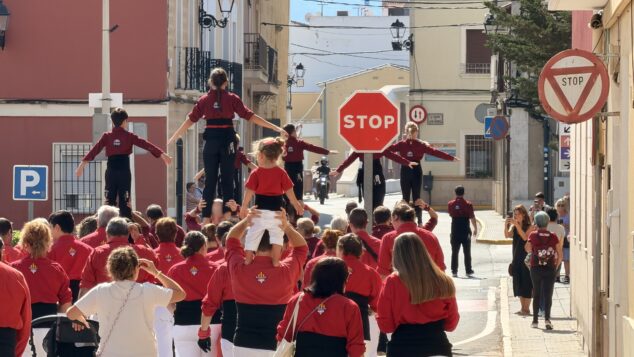 celebracion del quinto aniversario de la muixeranga de segaria en beniarbeig 70
