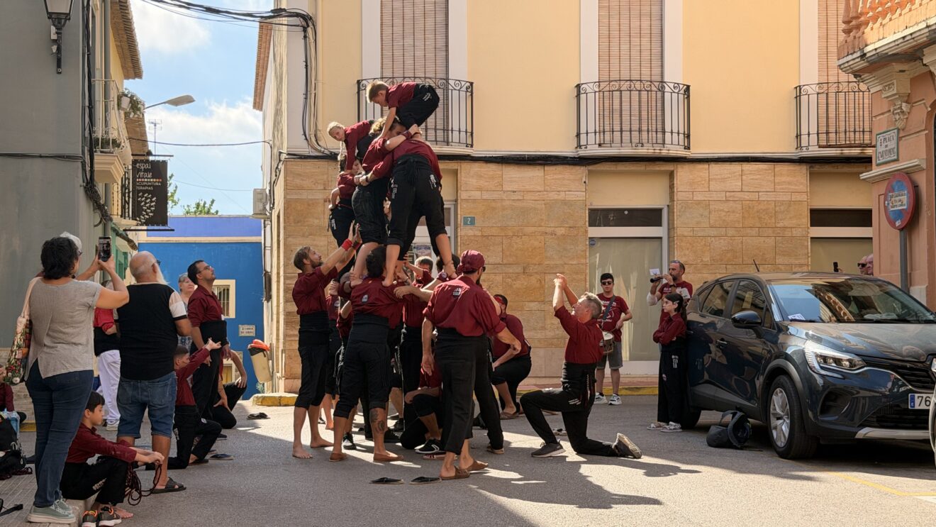 Celebración del quinto aniversario de la Muixeranga de Segària en Beniarbeig (75)