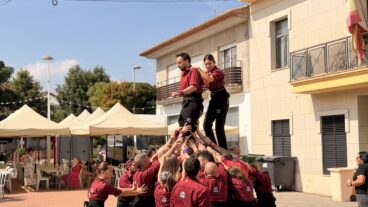Celebración del quinto aniversario de la Muixeranga de Segària en Beniarbeig (97)