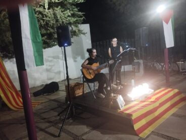 Concierto del dúo Llunació en la Festa Estellés