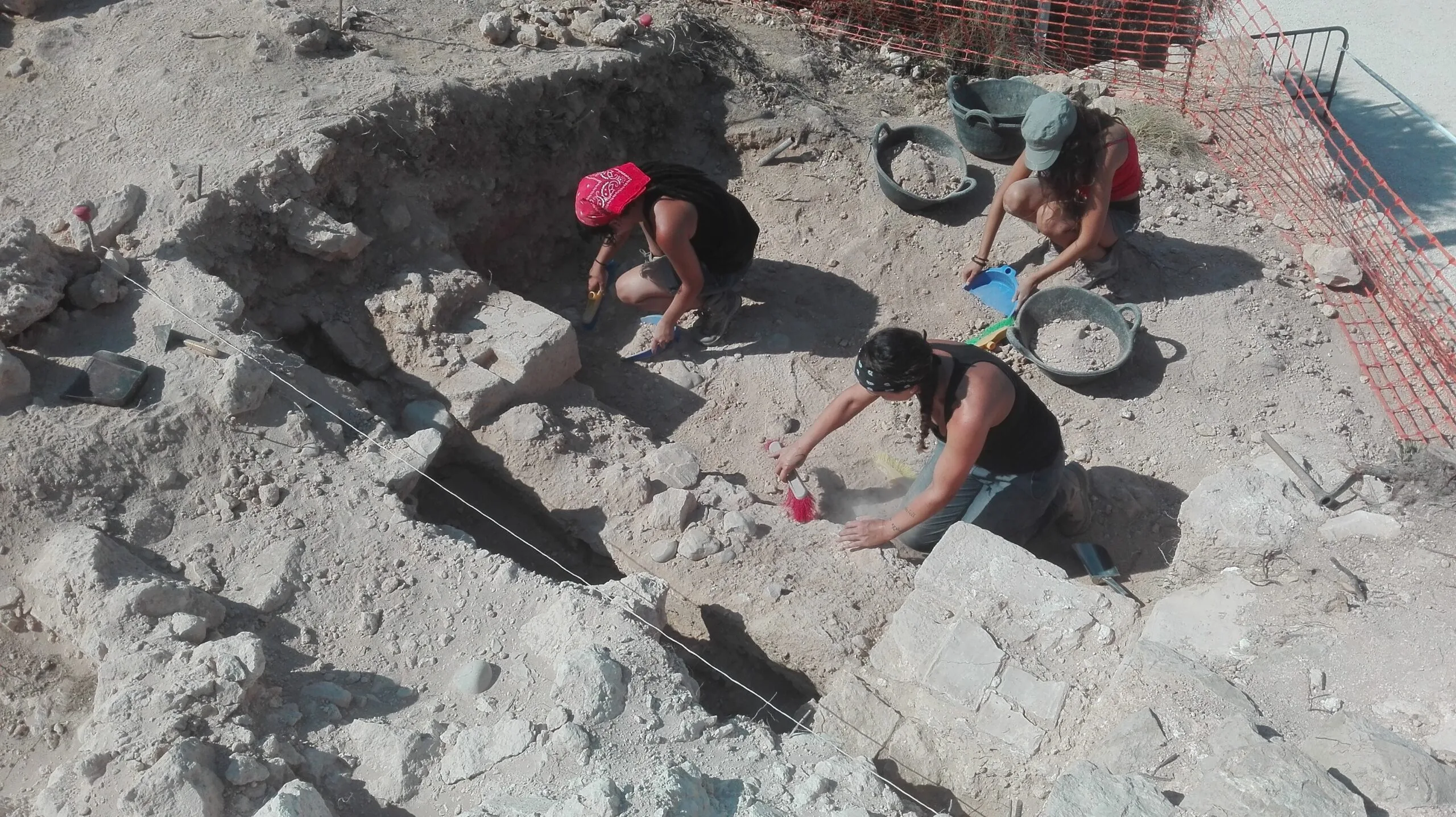 excavaciones en la pobla medieval difac scaled