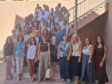 Foto de grupo de la jornada contra la trata en Teulada