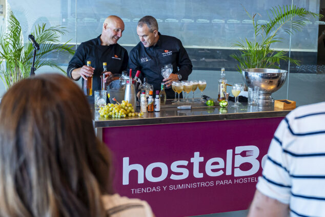 Alere/Dolia 2026 pone el mar en el centro y reivindica el Moscatel y las salazones como identidad de la Marina Alta 3 Imagen: Jornada gastronómica Alere Dolia 2026 en el Auditori Teulada Moraira