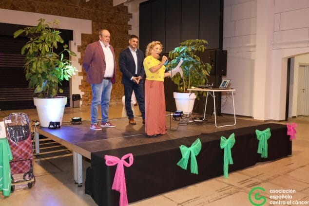 La AECC de Ondara recauda 6.800 euros en su IV Cena Solidaria 5 la aecc de ondara recauda 6 800 euros para la investigacion 2