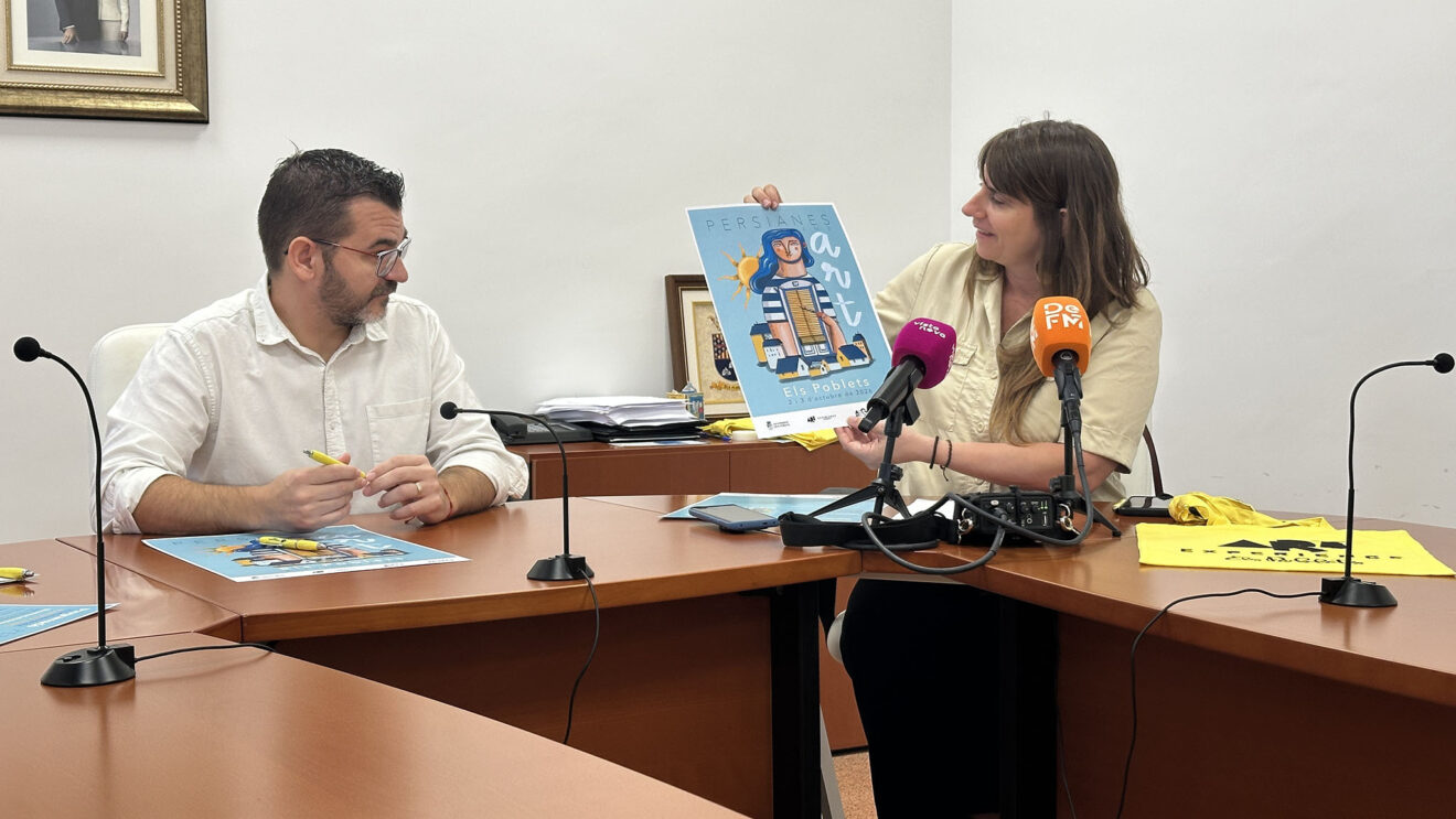 Marina Sanmartín, de Fundació Baleària, presenta el cartel de Persianes amb Art 2026 en Els Poblets