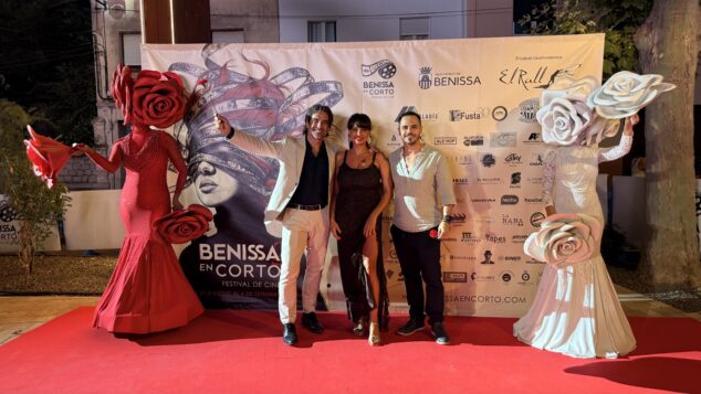 momentos de la gala de clausura de la segunda edicion de benissa en corto 150