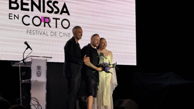 momentos de la gala de clausura de la segunda edicion de benissa en corto 200