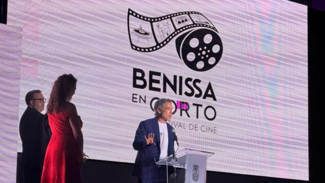 momentos de la gala de clausura de la segunda edicion de benissa en corto 30