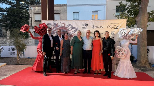 momentos de la gala de clausura de la segunda edicion de benissa en corto 98