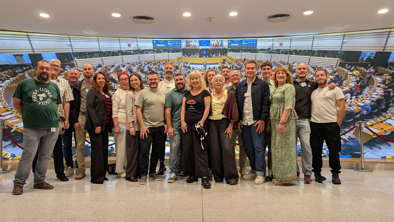 Una delegación de Compromís Marina Alta visita el Parlamento Europeo para reunirse con el eurodiputado Vicent Marzà