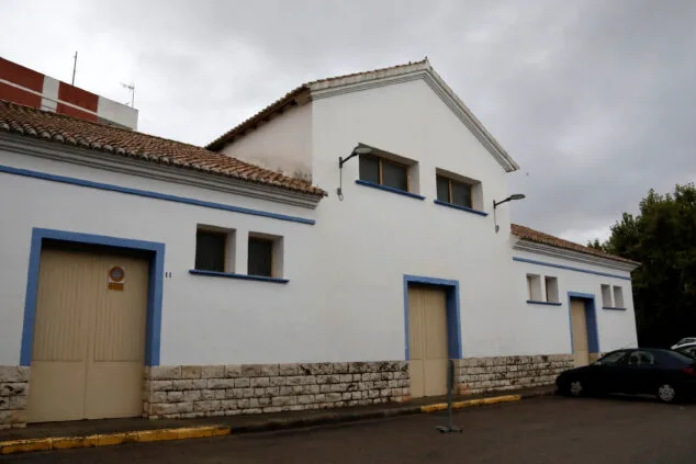 De la nueva Policía Local a la peligrosa salida de los Bomberos Forestales: Pego reclama mejoras al conseller 7 visita del conseller de emergencias e interior a pego 3