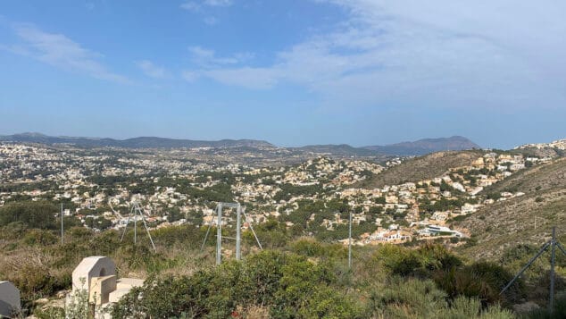 vistas a chales desde cap dor de moraira