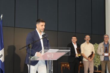 El alcalde de Ondara José Ramiro en la entrega de premios del 9 d’Octubre