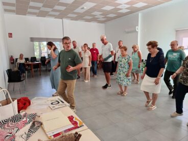 Clase de baile en línea para mayores en Benitatxell