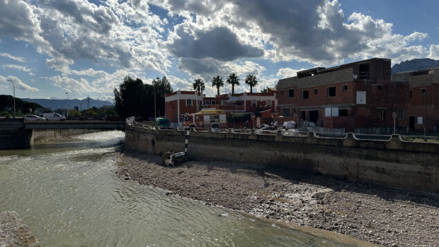 Els Poblets intenta levantarse tras la riada: «Los vecinos están desesperados, con angustia y con la sensación de que esto volverá a repetirse» 89 els poblets 20 octubre 2026 tras la dana 89