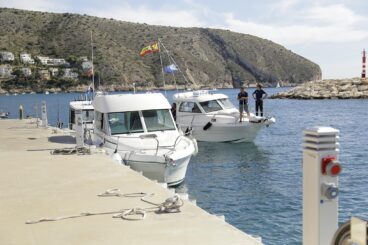Embarcación Beefeater Moraira en el Club Náutico Moraira