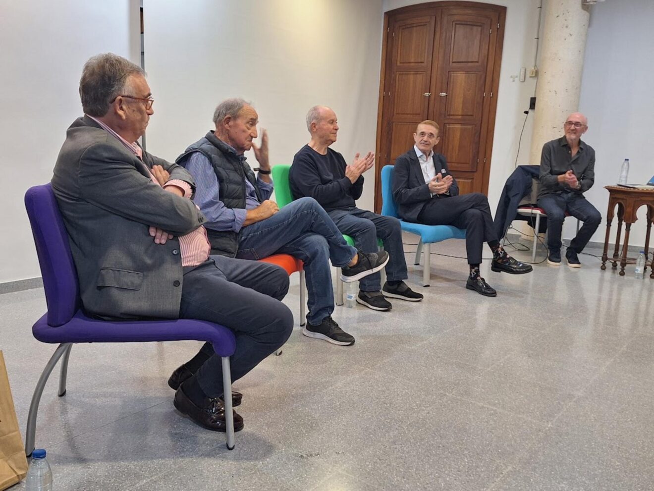 Mesa redonda sobre la Plaza de Toros de Ondara