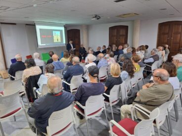 Presentación de la reedición del libro de Robert Miralles en Ondara
