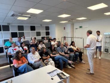 Presentación a la delegación de Orte en el área industrial Les Galgues