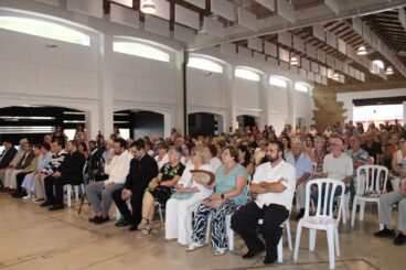 Público asistente al acto en El Prado