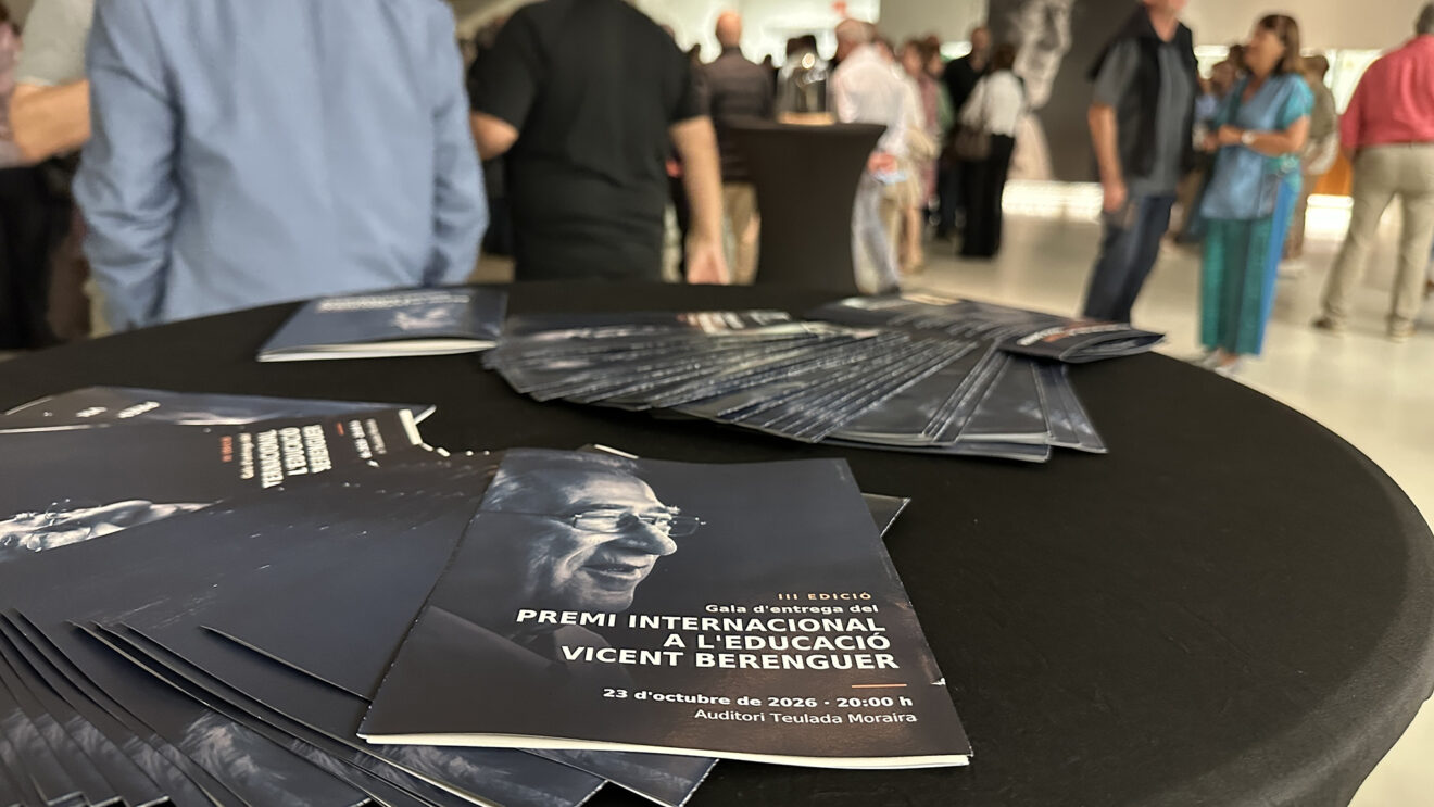 Recepción a la gala del III Premio Internacional a la Educación Vicent Berenguer