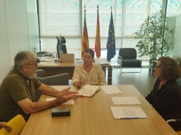 Reunión entre el Ayuntamiento de Pego y la Conselleria de Servicios Sociales