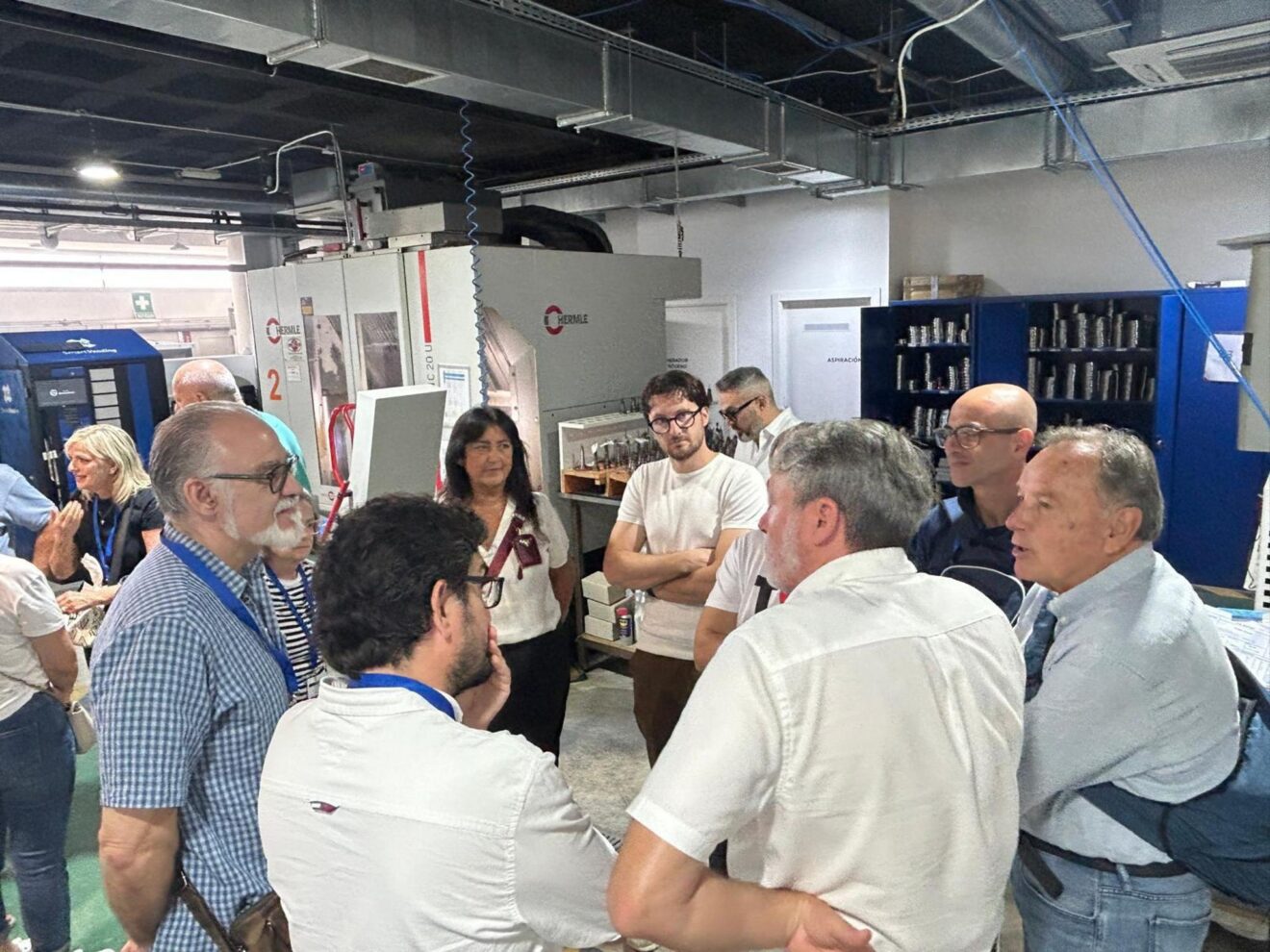 Visita de la delegación italiana a la industria de Pedreguer