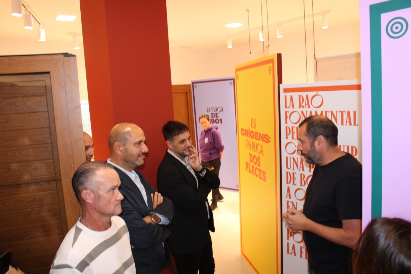 Visita guiada en la inauguración del Museo de la Plaza de Toros de Ondara