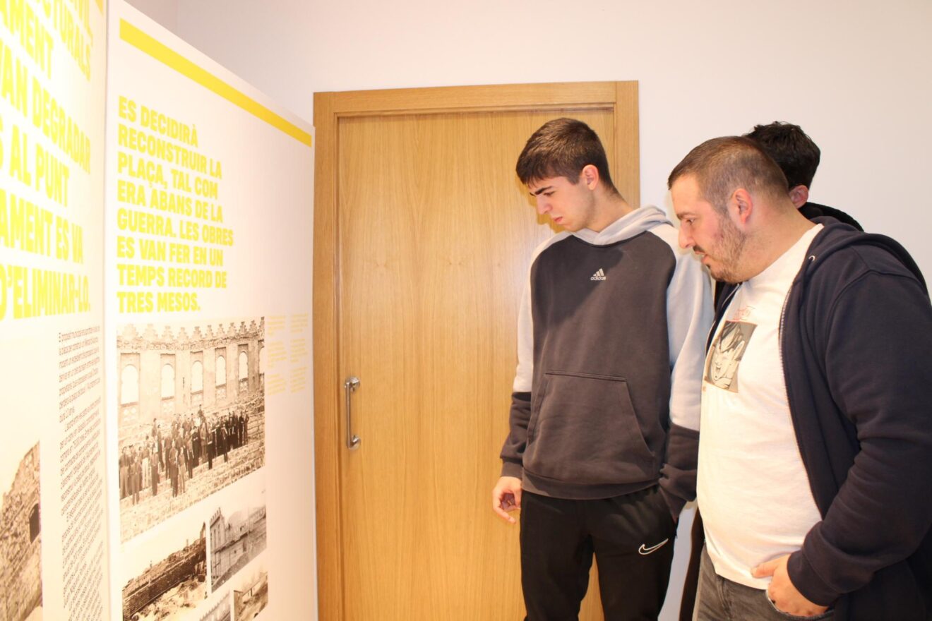 Visitantes en el nuevo Museo de la Plaza de Toros de Ondara